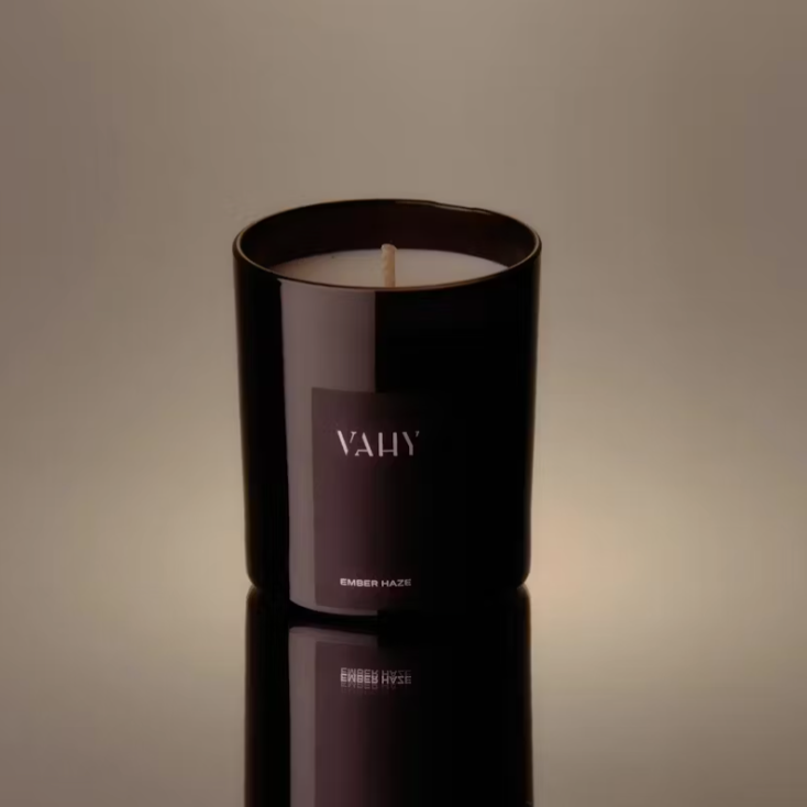 20 Fall Candles For 2023 That Will Make Your Space Smell Warm & Cozy - Bustle
